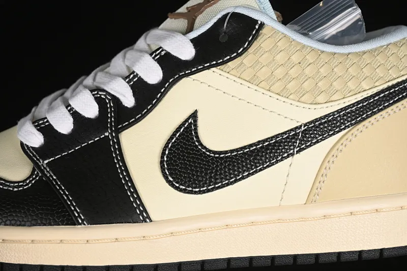All categories Air Jordan Jordan series basketball shoes Air Jordan 1 Low Air Jordan 1 Low "Coconut Milk Black" AJ1 Joe 1 island style low-top cultural basketball shoes HQ3437-101